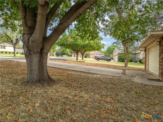 153 Broadmoor St, Meadowlakes, TX 78654 - photo 4