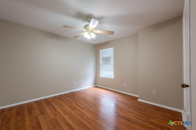 402 N Fredericksburg St Unit 9, San Marcos, TX 78666 - empty room with wood finished floors and ceiling fan