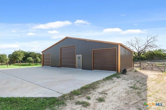 343 Riverside Dr, Killeen, TX 76542 - view of detached garage