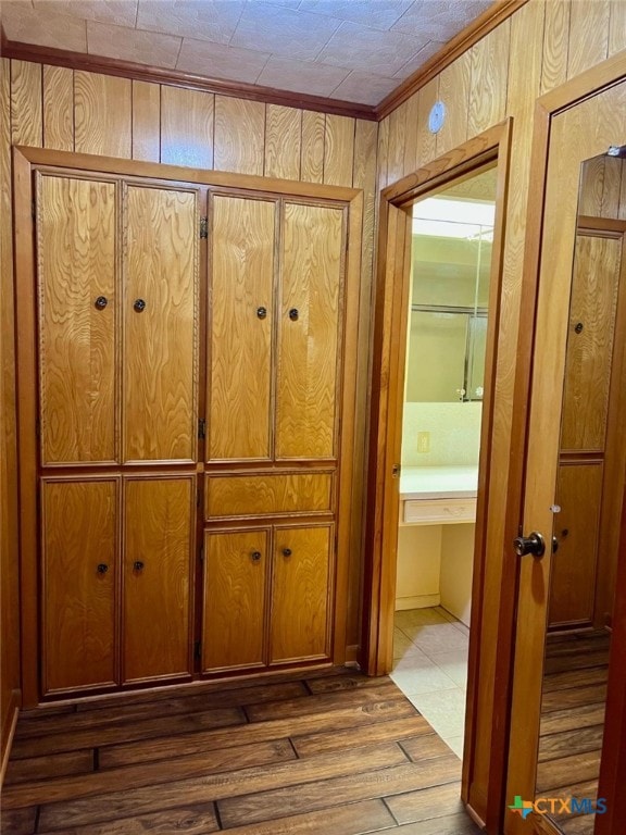6414 Fm 234 N, Edna, TX 77957 - view of closet