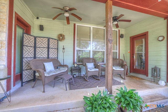 view of patio with ceiling fan