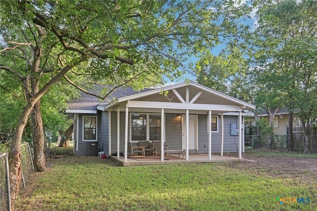 608 E 13th Ave, Belton, TX 76513 - view of front of home
