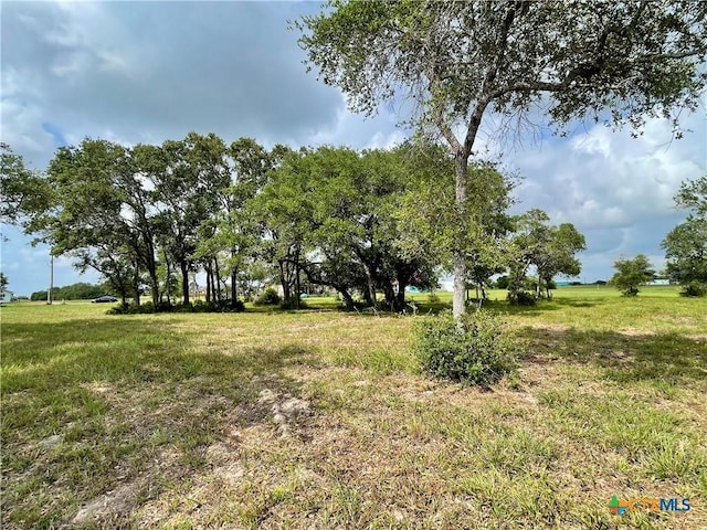 67 W Dewberry Ln, Seadrift, TX 77983