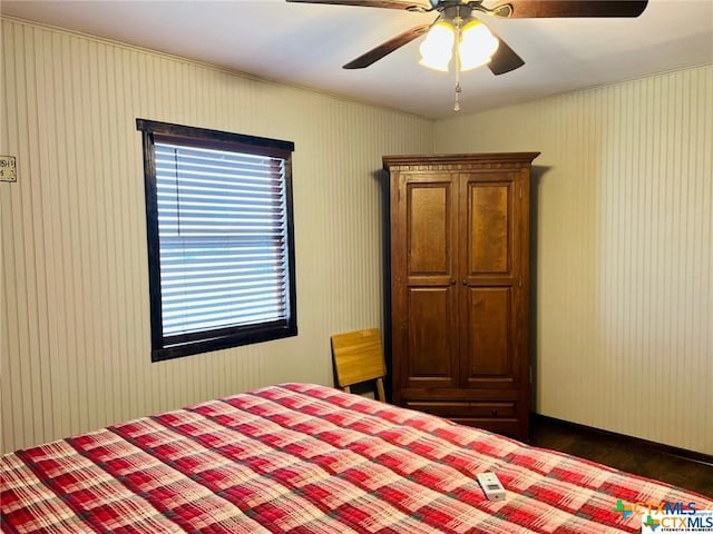 unfurnished bedroom with ceiling fan