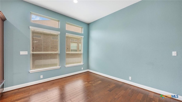 322 Wauford Way, New Braunfels, TX 78132 - unfurnished room with hardwood / wood-style flooring and baseboards
