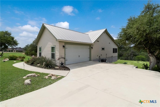 1699 Lake Ridge Blvd, Canyon Lake, TX 78133 - photo 3
