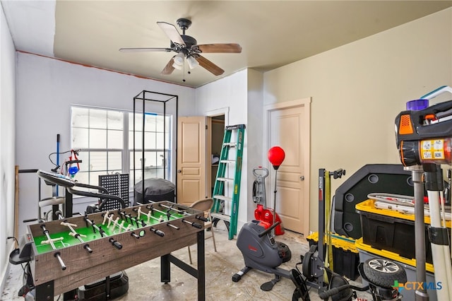 playroom with ceiling fan