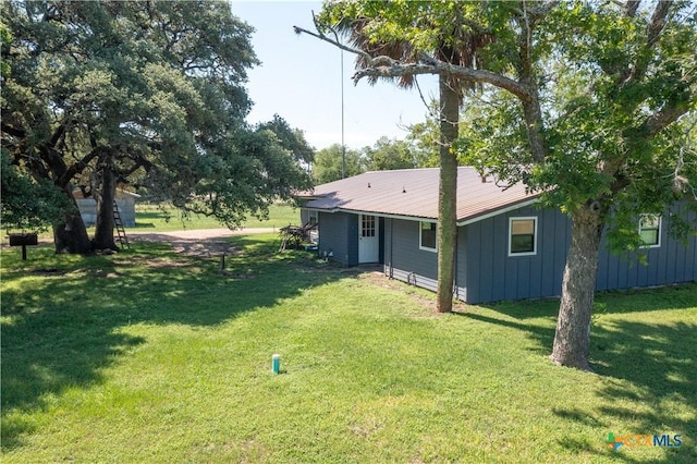 7260 Fm 531, Hallettsville, TX 77964 - view of grassy yard