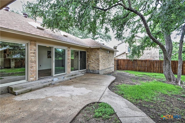 2702 Olympia Dr, Temple, TX 76502 - fenced backyard featuring a patio
