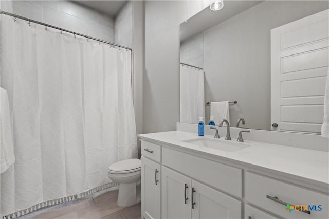 2716 Prairie Chapel Ct, Temple, TX 76502 - full bath featuring toilet, tile patterned floors, vanity, and a shower with curtain