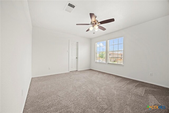 306 W Gemini Ln, Killeen, TX 76542 - unfurnished room featuring carpet flooring and a ceiling fan