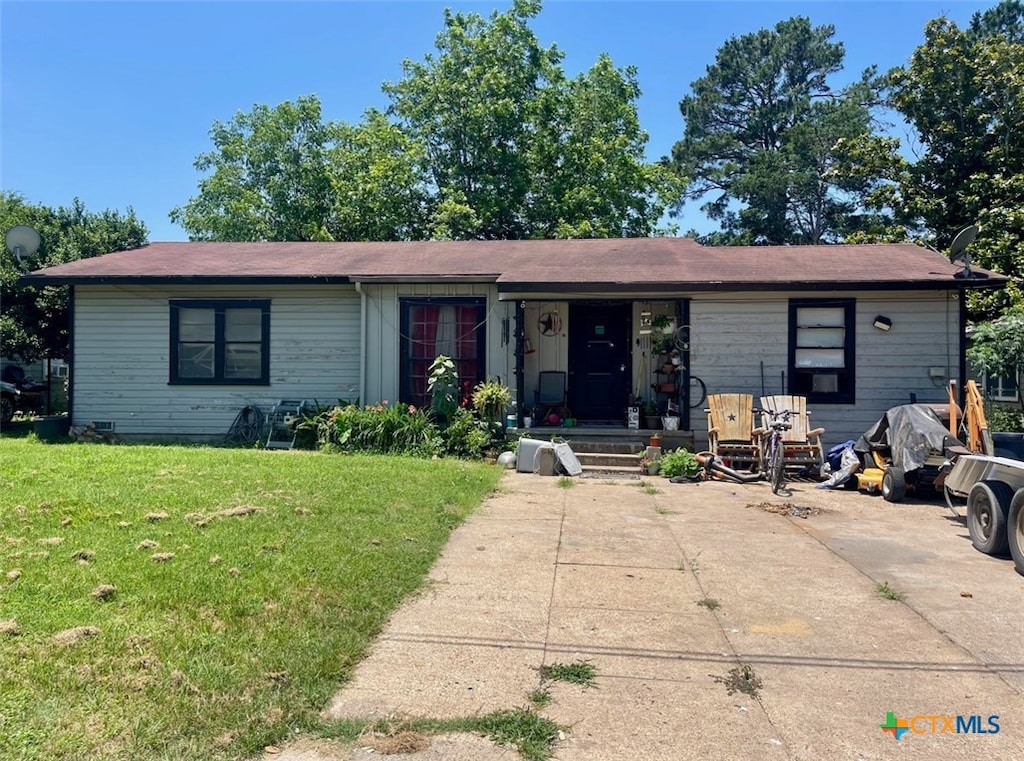 705 Dyer St, Rockdale, TX 76567 - photo 3