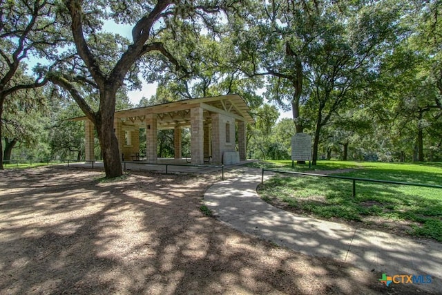217 Foxwood, New Braunfels, TX 78132 - view of home's community with fence