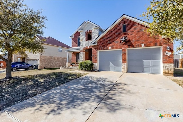 view of front property featuring a garage