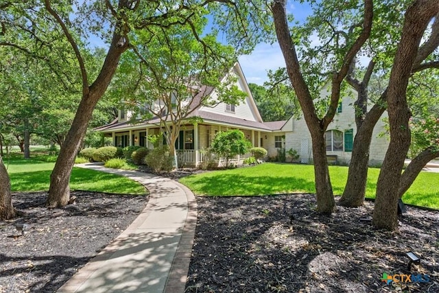 11740 Stinnett Mill Rd, Salado, TX 76571 - view of front facade featuring a porch and a front lawn