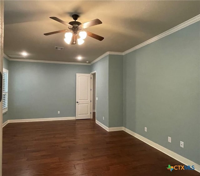 750 Mission Hts, New Braunfels, TX 78130 - empty room with crown molding, a ceiling fan, visible vents, and wood finished floors
