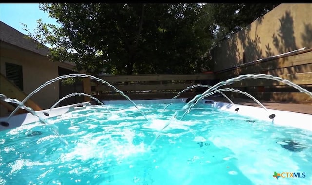 750 Mission Hts, New Braunfels, TX 78130 - view of swimming pool featuring fence