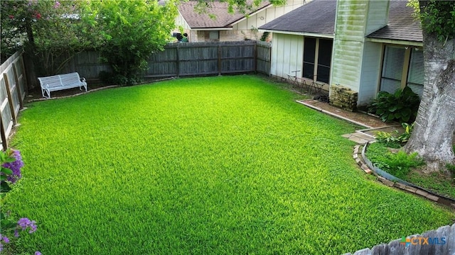 210 Londonderry Dr, Victoria, TX 77901 - view of fenced backyard