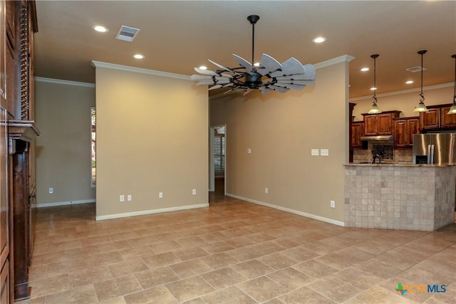 interior space with crown molding, decorative backsplash, kitchen peninsula, stainless steel refrigerator with ice dispenser, and an inviting chandelier