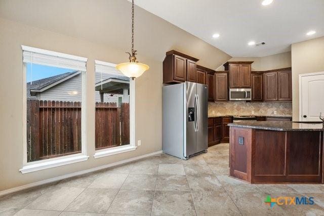 2125 Pioneer Pass, Seguin, TX 78155 - photo 14