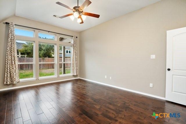 2125 Pioneer Pass, Seguin, TX 78155 - photo 34