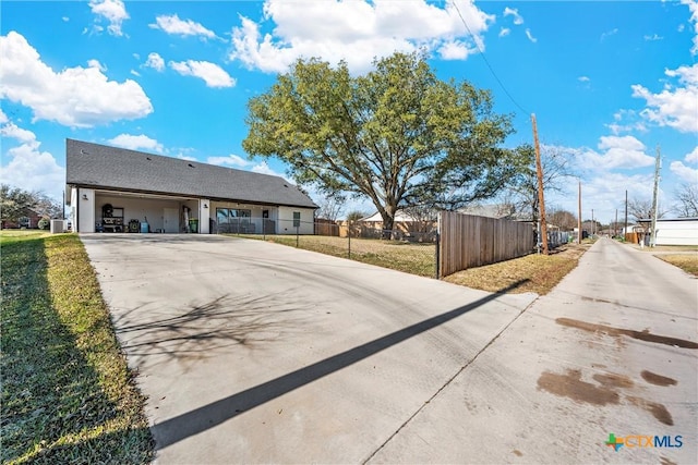 exterior space with a front yard