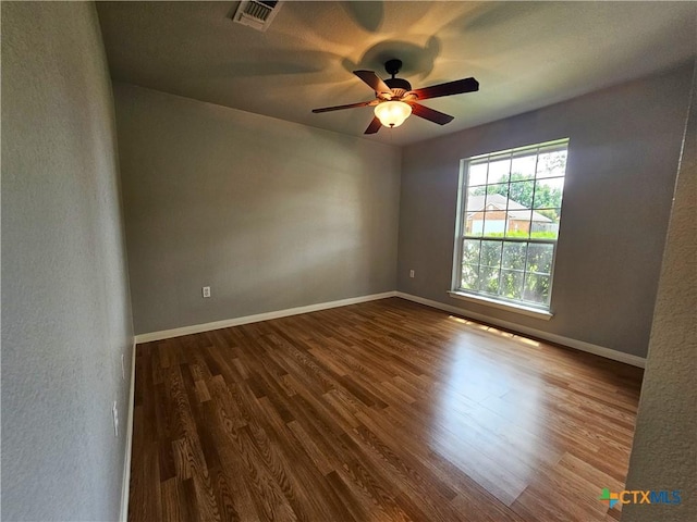 632 Garnet Ave, Seguin, TX 78155 - photo 24