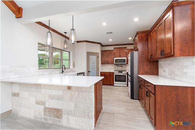 6864 Moffat Loop, Temple, TX 76502 - kitchen featuring backsplash, stainless steel appliances, visible vents, and light countertops