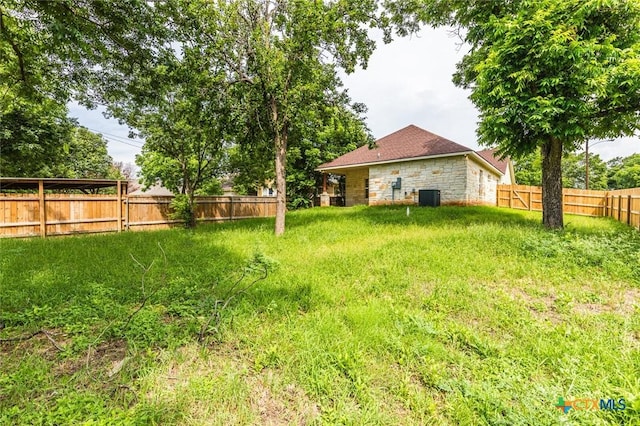 1700 Proctor Ave, Waco, TX 76708 - fenced backyard with cooling unit