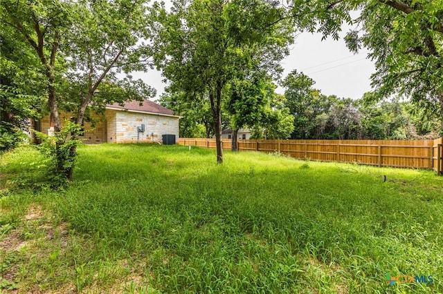 1700 Proctor Ave, Waco, TX 76708 - view of yard with central air condition unit