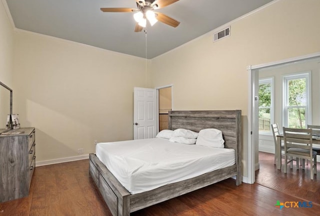 bedroom featuring dark wood-type flooring and ceiling fan