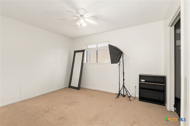 402 Teakwood Dr, Victoria, TX 77901 - unfurnished bedroom featuring carpet floors, baseboards, and ceiling fan