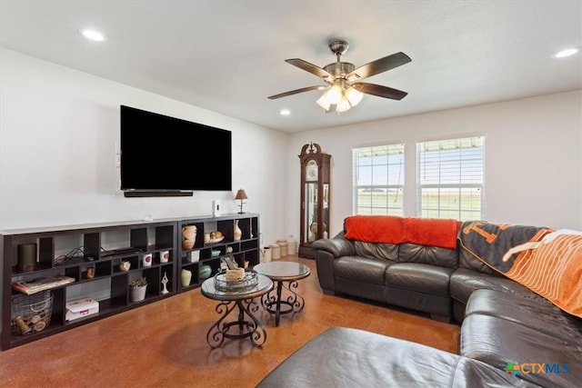 17179 Cyclone Rd, Burlington, TX 76519 - living area with ceiling fan, recessed lighting, and wood finished floors