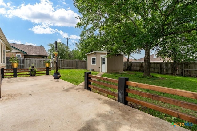 2804 Bluejay Dr, Killeen, TX 76549 - view of patio featuring an outdoor structure and a storage unit