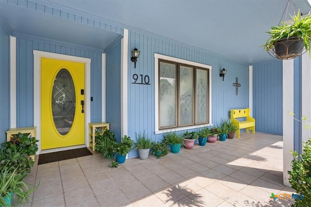 910 Mill Creek Dr, Salado, TX 76571 - doorway to property with a porch