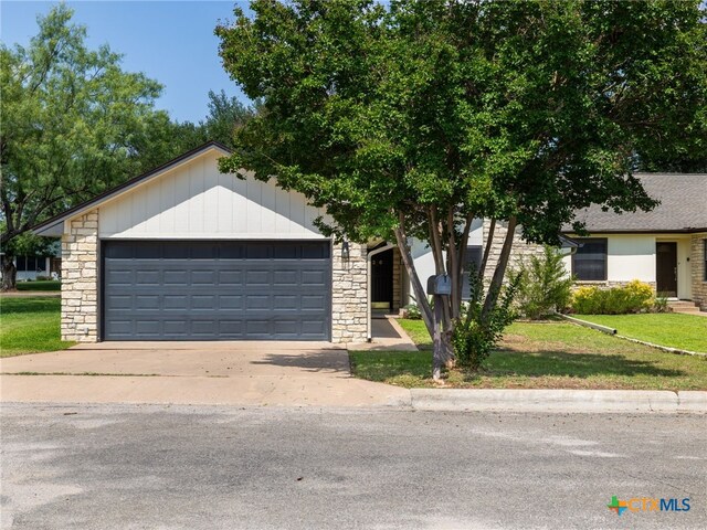 26 Fairway Ln, Meadowlakes, TX 78654 - photo 2