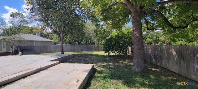 Listing photo 3 for 156 Parkridge Cir, Seguin TX 78155