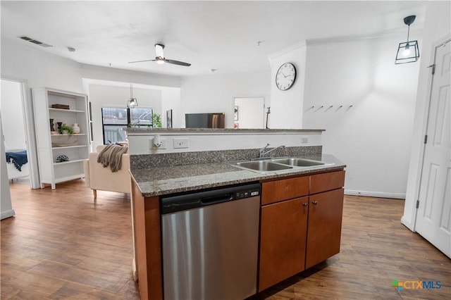 2502 Leon St Unit 201, Austin, TX 78705 - kitchen featuring ceiling fan, dark wood-style flooring, visible vents, dishwasher, and a sink