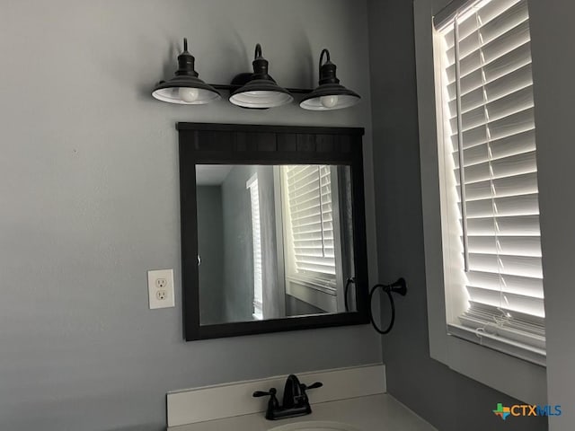 bathroom featuring sink