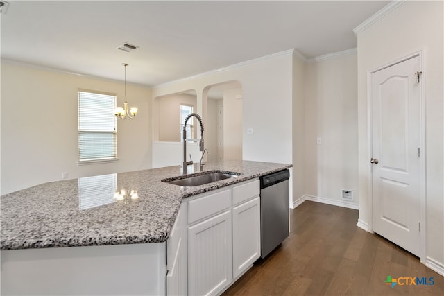 kitchen with white cabinetry, dark hardwood / wood-style floors, sink, an island with sink, and dishwasher