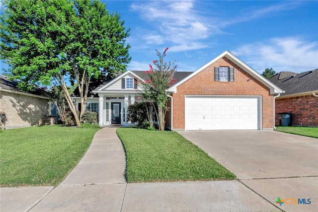 314 Green Gable Dr, Victoria, TX 77904 - photo 1