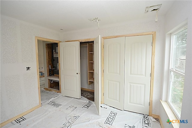 439 Deer Crk, Spring Branch, TX 78070 - unfurnished bedroom featuring two closets