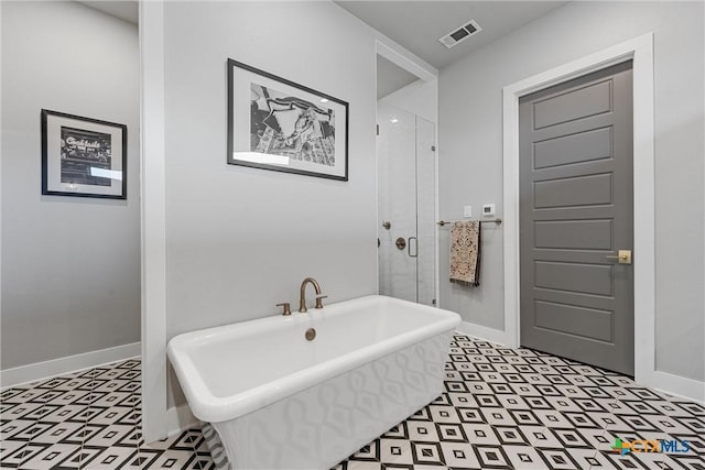 bathroom featuring a bathing tub