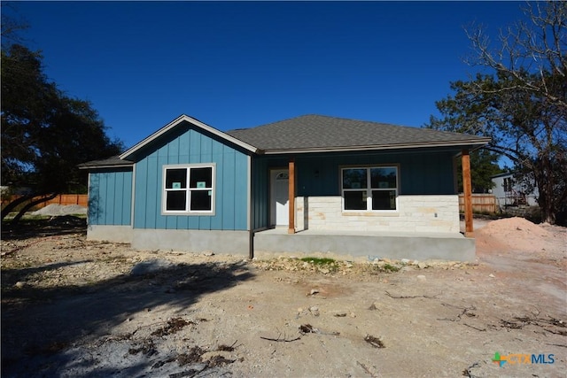 view of front of home