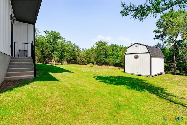 127 Diamond Head Dr, Bastrop, TX 78602 - view of grassy yard