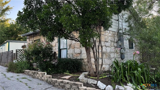 400 S Main St, Belton, TX 76513 - view of property exterior with stone siding