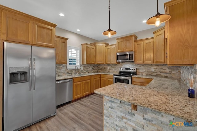 596 Riviera Dr, Canyon Lake, TX 78133 - photo 12