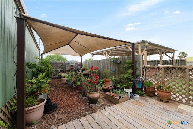 725 Baffin Dr, Port Mansfield, TX 78598 - deck featuring a fenced backyard