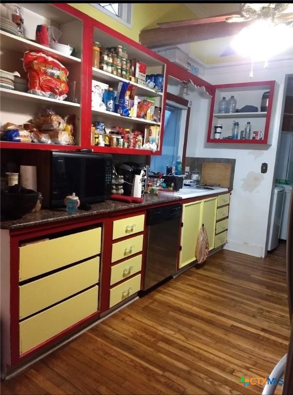 1123 N Beal St, Belton, TX 76513 - bar featuring dishwasher and dark wood-style flooring