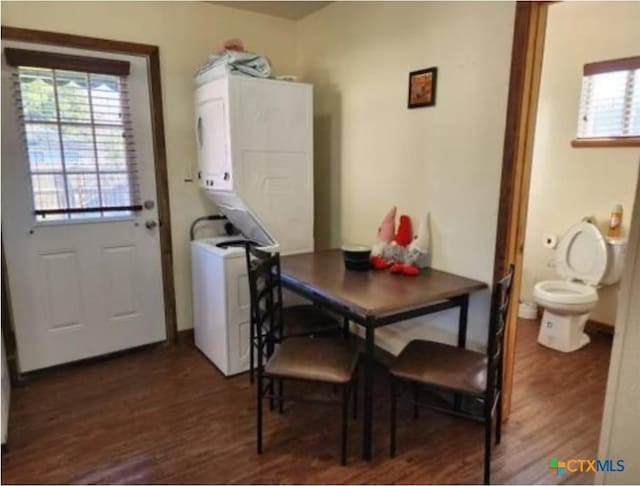 1123 N Beal St, Belton, TX 76513 - dining area featuring wood finished floors